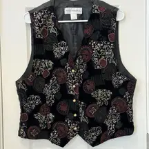 Norton McNaughton Red Black Floral Velvet FLECKS SHIMMER BUTTON FRONT‎ VEST 14