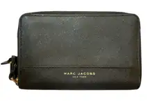 Marc Jacobs Black Leather Zip Around Wallet