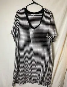 Terra & Sky Black and White Striped V Neck Hi-Lo Dress size 3X