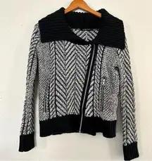 🦋 Black Tape Black White Asymmetrical Zipper Cardigan Medium