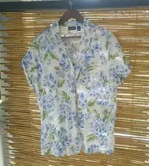 Gloria Vanderbilt 1X Blue Green All Over Floral Swiss Dot Cotton Aloha Top Plus