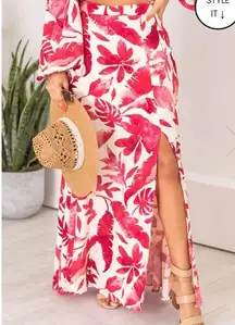 PINK LILY PASSPORT TO PARADISE PINK/WHITE PRINTED MAXI SKIRT SIZE S