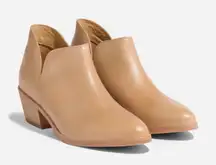 Nisolo Mia Everyday Ankle Bootie Size‎ 9 in Almond
