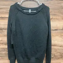 Lululemon size 8 sweater