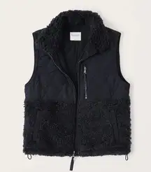 Abercrombie Black Sherpa Best XS