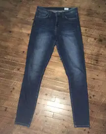 Bridge by Gly dark wash distressed high rise ankle skinny size 26 jeans