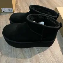 UGG  mini boots