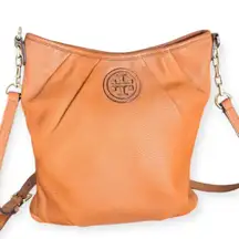 Tory Burch Leather Kolbe Pebbled Leather crossbody swingpack Gold accents