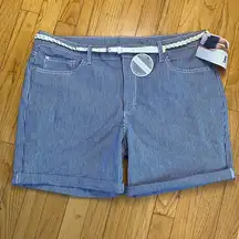 Lee Riders denim shorts blue and white stripe+belt, Size 18