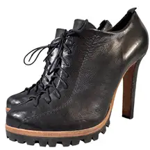 Vic Matie Women's Black Leather Lace-Up Ankle Booties Size 9.5