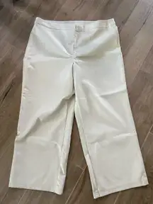 Cream color, size, XL, bow, leather cropped pants