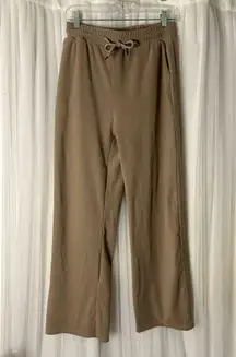 Free Haven Sweatpants Women’s size Medium- super soft!!