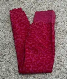 pink seamless cheetah full length leggings size medium