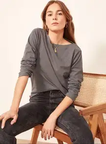 Reformation Long Sleeve Top Grey Solid Pullover Tee Small