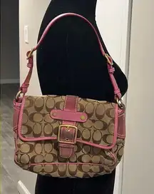 Y2k Coach shoulder bag.