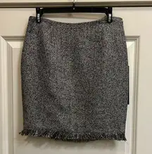 NWT! Bebe Grey Silver Tween Mini Skirt w Frayed Edge - size 6 - MSRP $98!