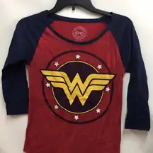 FINAL MARKDOWN Wonder Woman dc comics tee small