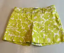 The Limited Womens Green Shorts Size 4Floral Leaf Palm Flat Front