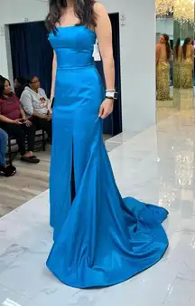 Blue Strapless Prom Dress