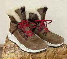 Bionica Olesha Boot Leather and shearling boots Light Brown Womens 9.5