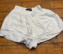 Hollister Ultra High Rise Skirty Short White Textured Swiss Dot Size S