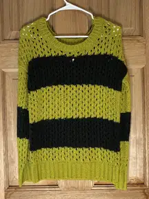 wet seal women’s crochet sweater‎ size M