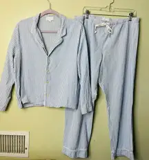 GAP blue white seersucker pajama set, poplin pant & sleep shirt, size large