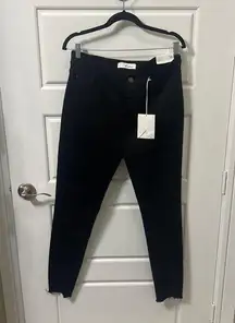 Kancan Women's Button-Up Skinny Jeans - Sleek Black Wash, Brand New with Tags