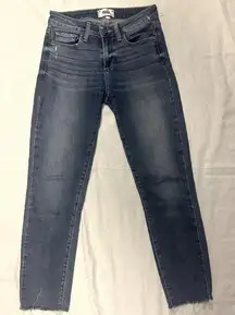 PAIGE Skinny Jeans EuC