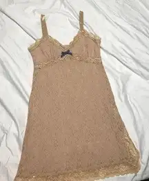 Urban Outfitters Sparkle and Fade Nude Cream Lace Slip Purple Bow Size Medium