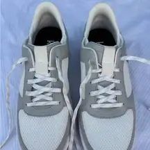 Women's Athletic Shoes in White and Gray