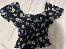 SO XS Top Floral