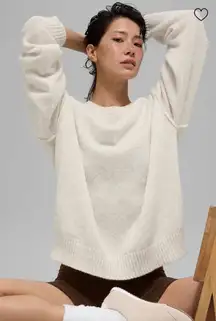 ALO Yoga NWT Unisex Wool Cashmere New Class Crewneck Sweater Bone Heather Size L