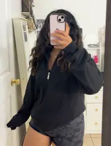 Black Half Zip Crewneck Sweatshirt