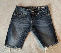 Capri Size 15 JK5375P5