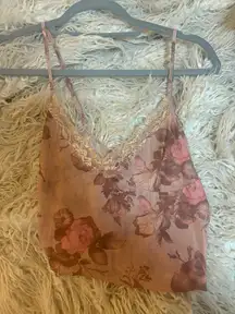 Motel Rocks Going Out Top