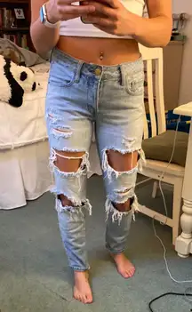 Ripped Boyfriend Jeans