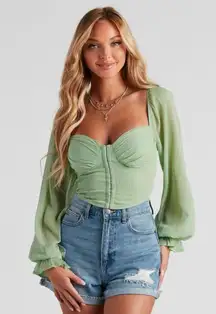 NWOT Breezy Chiffon Cropped Corset Blouse