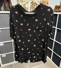 No Boundaries NOBO Black Patterned Western Night Sky Tie Front Women's Top