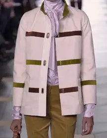 Tory Burch Vintage-Style Cream
Jacket with Green & Brown Size 2 - Brass Hardware