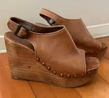 Wedge Clogs