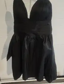 BCBGMaxAzria Strapless Cocktail Dress Size 4 $368 ( Worn By Keltie Knight)