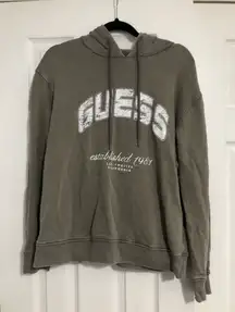 Guess hooded‎ sweatshirt women’s size large rustic