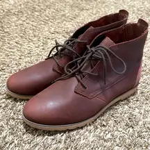 Reef voyage Desert NWOT woman ankle boot size 7.5 water friendly buttery soft