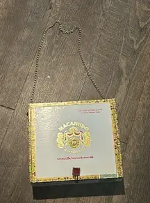 Macanudo Crystal Cafe‎ Cigar Box Handbag Purse Stylish Fancy Unique Gold Chain