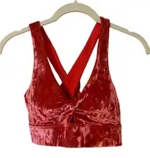 Fabletics Women Red Crushed Velvet Velour Twist Oasis Sports Bra Size‎ XS