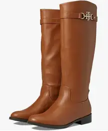 Tommy Hilfiger Women's Tan Boots Size 8