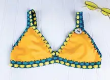 Size M Yellow Swimwear Top