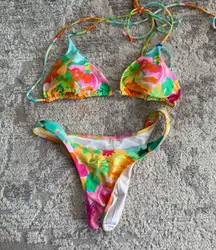 White Fox Boutique Bikini Set Floral