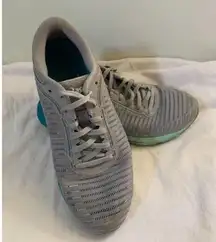 Asics Women's Dynaflyte 2 Womens Size 7.5 Running Shoe Gray Teal FlyteFoam